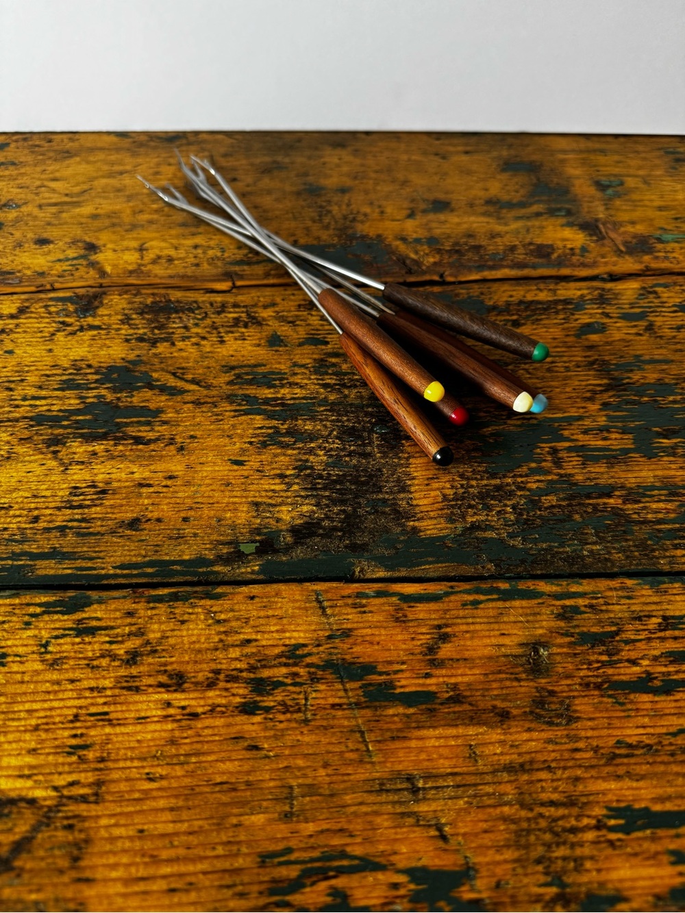 Wood Handle Fondue Fork Set in Multicolor Tips